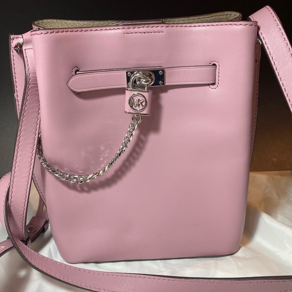 Michael Kors Pink bucket bag